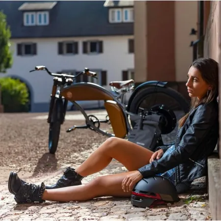 Livall Bh51m Neo Smart Kask Miejski Bluetooth Led/sos Roz. M